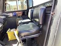 2006 fmc b450 vliegtuigsleper - afbeelding 12 van  14
