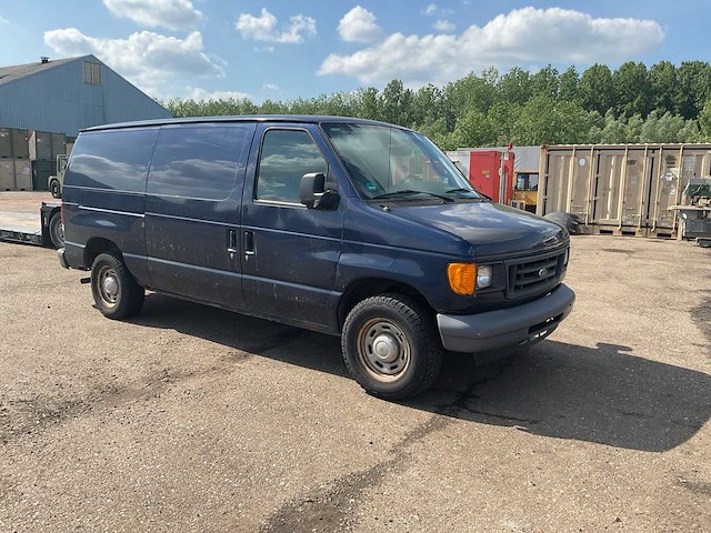 2006 ford e150 personenauto - afbeelding 13 van  19
