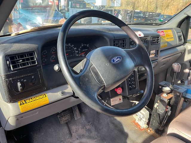 2006 ford f750 xl super duty kieper - afbeelding 15 van  18