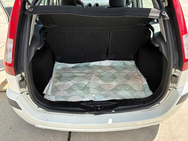 2006 ford fusion 1.4-16v trend personenauto - afbeelding 8 van  18