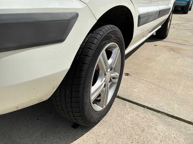 2006 ford fusion 1.4-16v trend personenauto - afbeelding 12 van  18