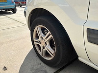 2006 ford fusion 1.4-16v trend personenauto - afbeelding 13 van  18
