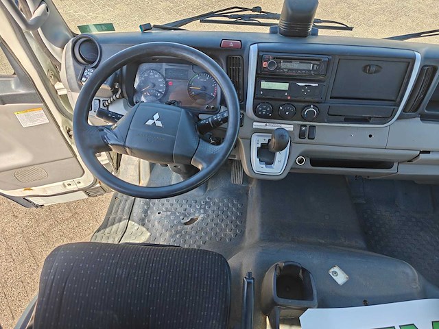2006 fuso canter vrachtwagen - afbeelding 9 van  32
