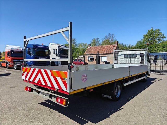 2006 fuso canter vrachtwagen - afbeelding 28 van  32