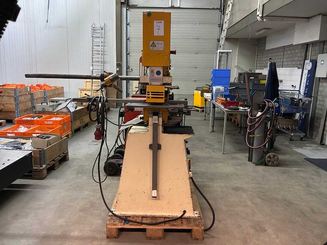 2006 geka bendicrop pons- en knipmachine - afbeelding 12 van  19