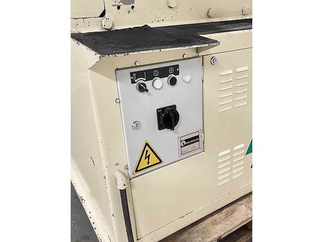 2006 geka puma 55/e500 ponsmachine hydraulisch - afbeelding 5 van  7