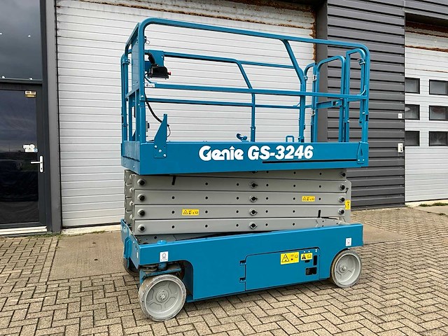 2006 genie gs-3246 hoogwerker - afbeelding 1 van  11