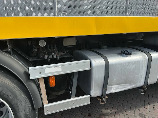 2006 ginaf c3127n vrachtwagen met koks rioolzuigeropbouw - afbeelding 18 van  43