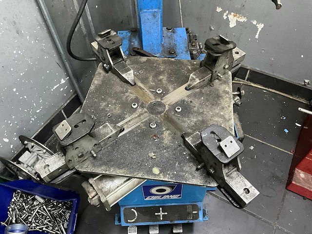 2006 giuliano s 109 bike banden demontageapparaat - afbeelding 3 van  6