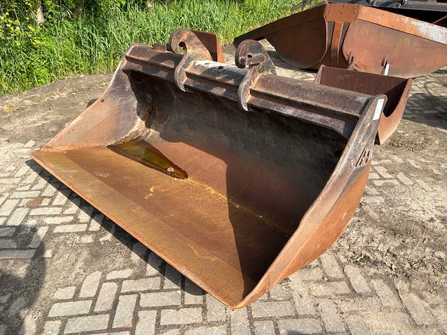 2006 graafbak “cw30” - afbeelding 1 van  7