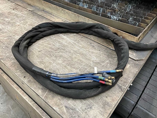 2006 haco kompakt 3015 plasmasnijtafel - afbeelding 18 van  20