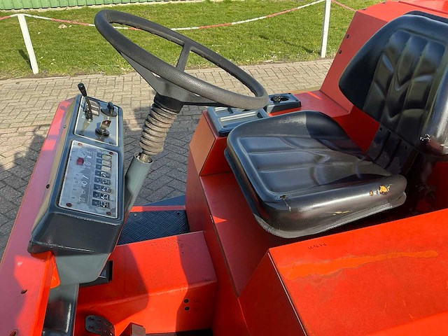 2006 hako hako-jonas 1450d straatveegmachine - afbeelding 17 van  17