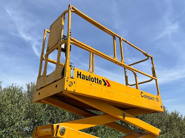 2006 haulotte compact 10n hoogwerker - afbeelding 3 van  11