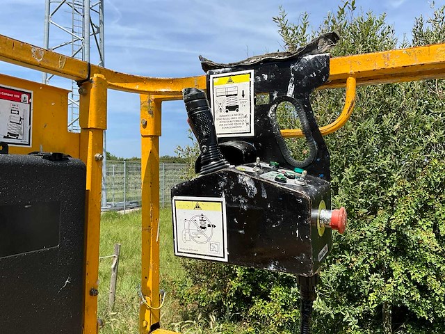 2006 haulotte compact 10n hoogwerker - afbeelding 7 van  11