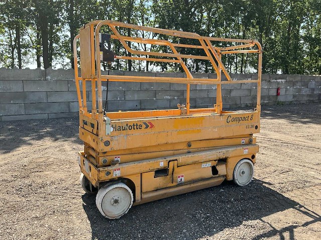 2006 haulotte compact 8 hoogwerker defect - afbeelding 1 van  21