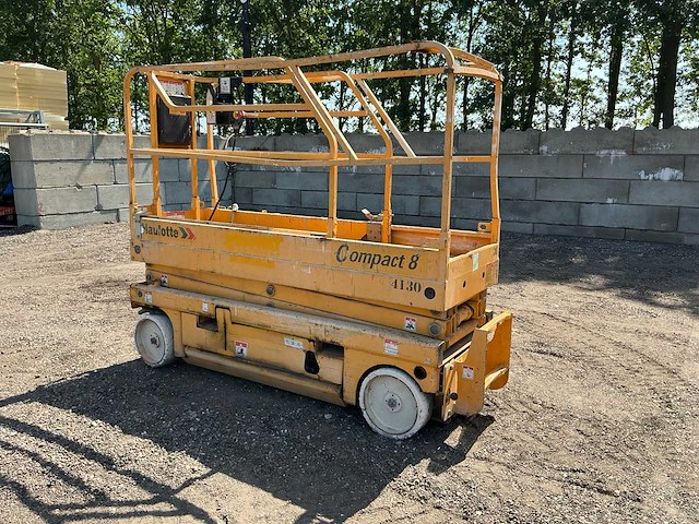 2006 haulotte compact 8 hoogwerker defect - afbeelding 15 van  21