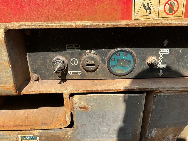 2006 haulotte compact 8 hoogwerker defect - afbeelding 5 van  21