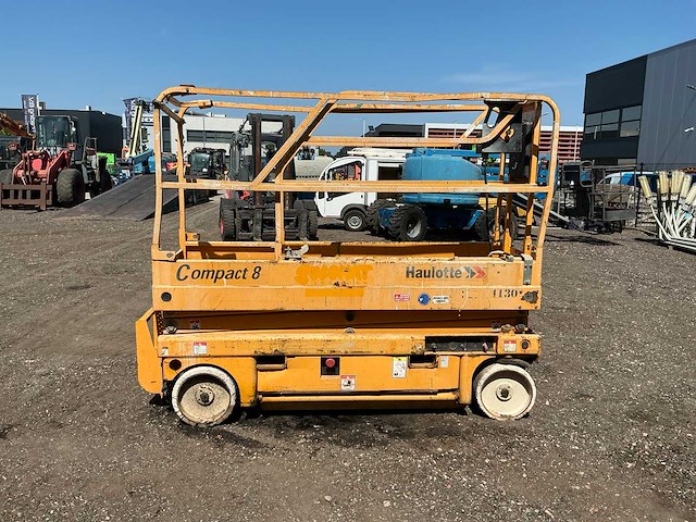 2006 haulotte compact 8 hoogwerker defect - afbeelding 18 van  21