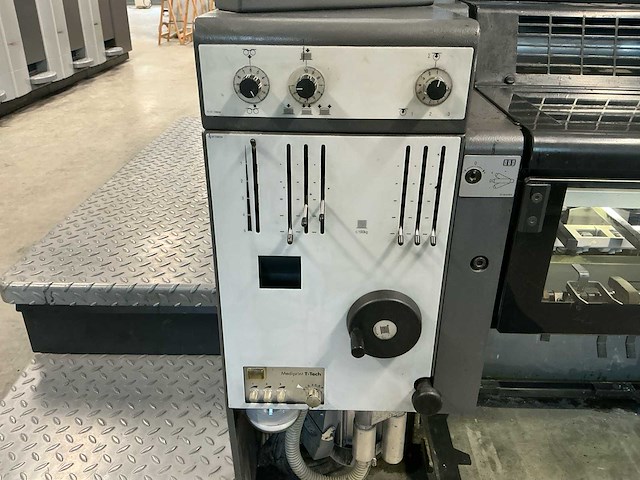 2006 heidelberg printmaster pm 52-2 2-kleur offsetpers - afbeelding 15 van  31