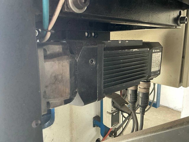 2006 helmerding en 40 excenterpers - afbeelding 2 van  11