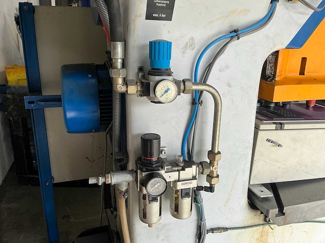 2006 helmerding en 40 excenterpers - afbeelding 7 van  11