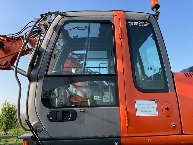 2006 hitachi zaxis 130w banden graafmachine - afbeelding 5 van  14