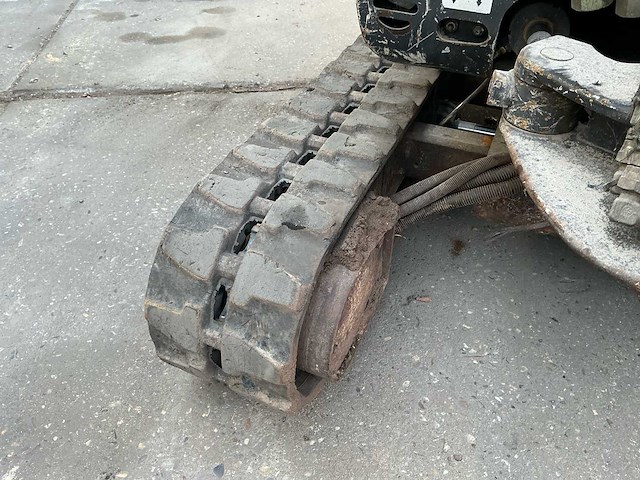 2006 hitachi zx18 rupsgraafmachine - afbeelding 13 van  36