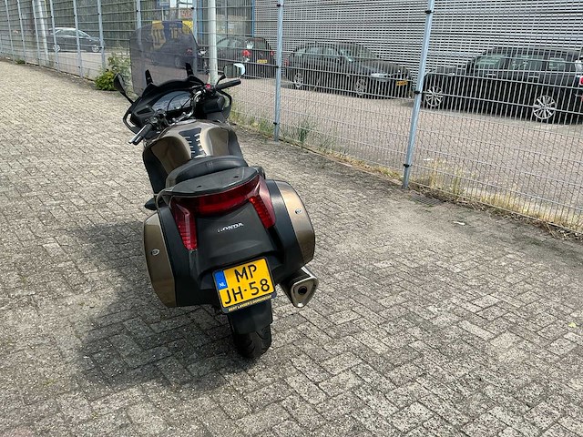 2006 honda tour nt 700 deauville abs motorfiets - afbeelding 4 van  27