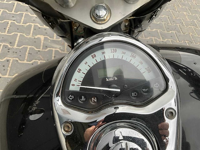 2006 honda vtx 1300 motorfiets - afbeelding 17 van  19