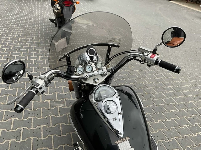 2006 honda vtx 1300 motorfiets - afbeelding 15 van  19