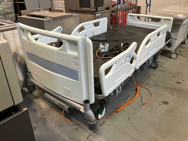 2006 huntleigh healthcare 800bc22a ziekenhuisbed - afbeelding 1 van  7