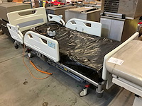 2006 huntleigh healthcare 800bc22a ziekenhuisbed - afbeelding 2 van  7