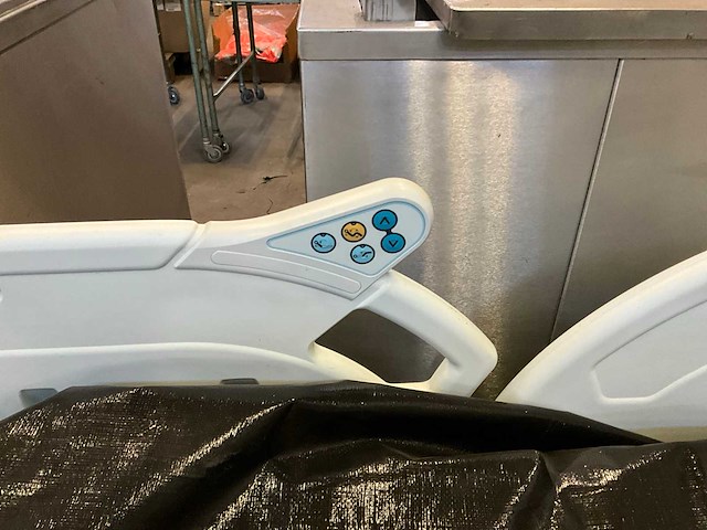 2006 huntleigh healthcare 800bc22a ziekenhuisbed - afbeelding 5 van  7