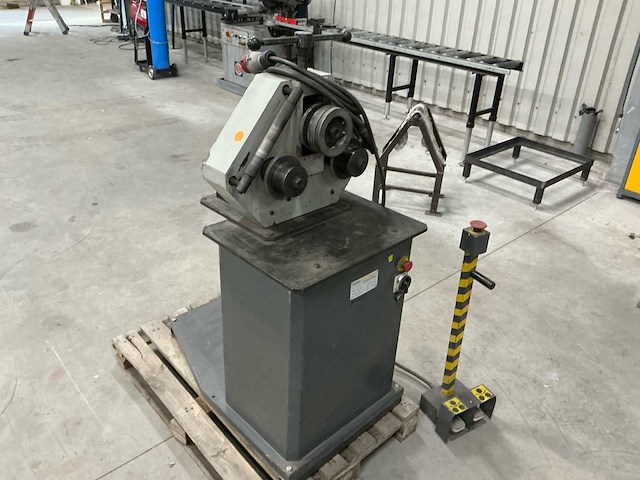 2006 huvema mip30 profielwals - afbeelding 1 van  12