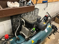2006 huvema zuigercompressor - afbeelding 5 van  6
