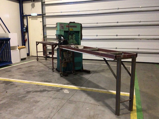 2006 industria masetto schio hy 40 va overige pons- en stansmachines - afbeelding 1 van  8