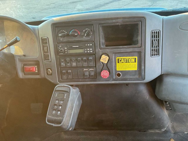 2006 international 7400 kieper - afbeelding 7 van  19