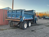 2006 international 7400 kieper - afbeelding 12 van  19