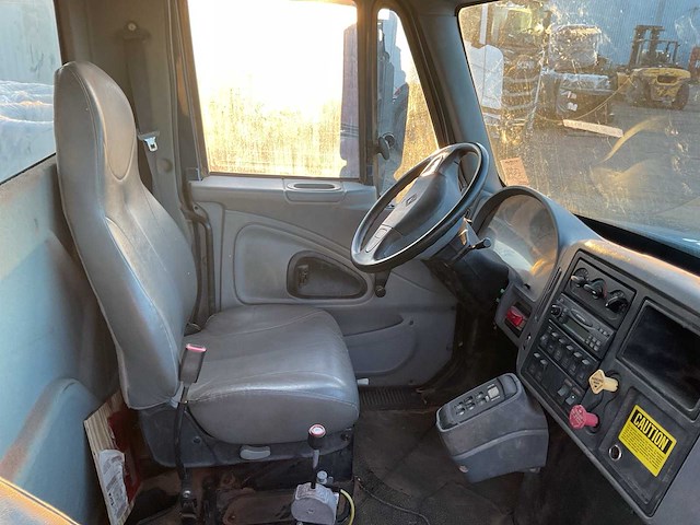 2006 international 7400 kieper - afbeelding 13 van  19