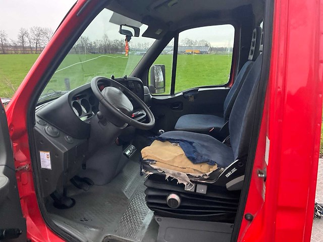 2006 iveco 35c17 300 vrachtwagen - afbeelding 9 van  25