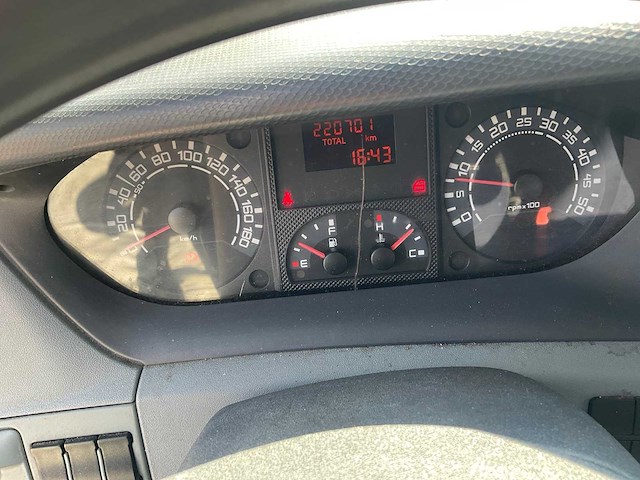 2006 iveco daily 35c18 300 bedrijfswagen - afbeelding 7 van  9