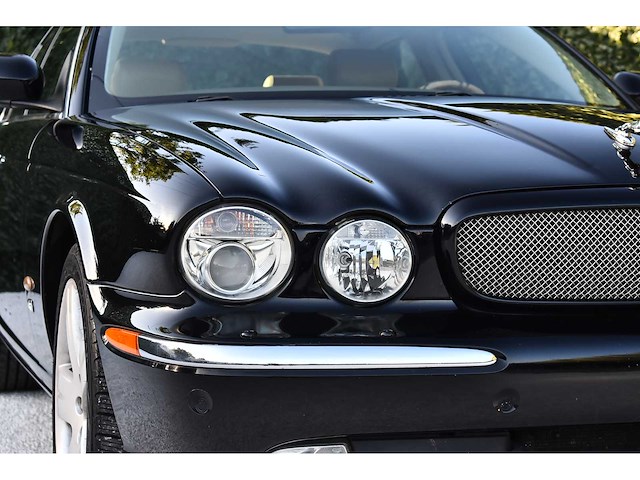 2006 jaguar xjr saloon 4,2l v8 btw auto - afbeelding 19 van  75