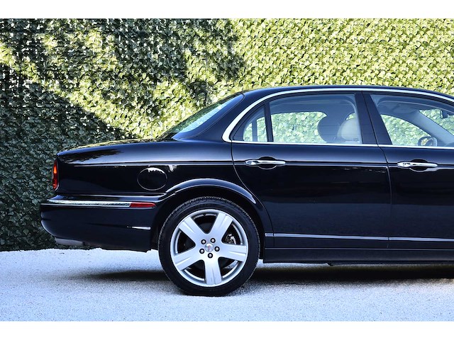 2006 jaguar xjr saloon 4,2l v8 btw auto - afbeelding 27 van  75
