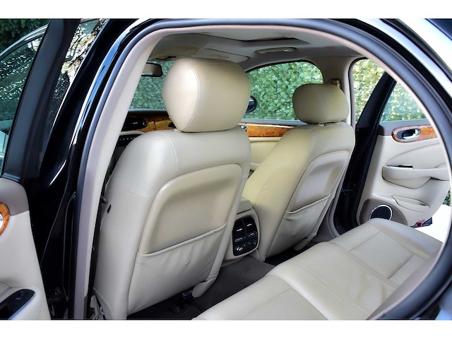 2006 jaguar xjr saloon 4,2l v8 btw auto - afbeelding 67 van  75