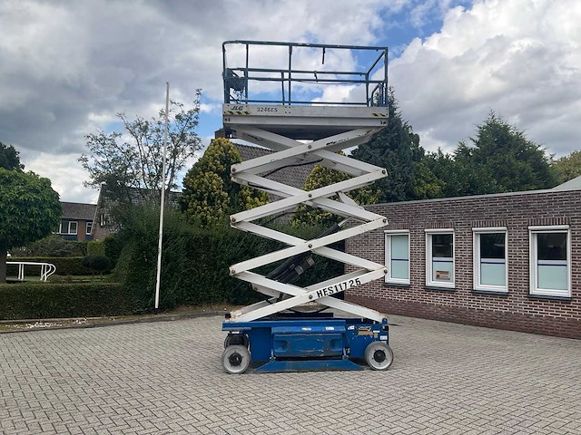 2006 jlg. 3246 es hoogwerker - afbeelding 9 van  9