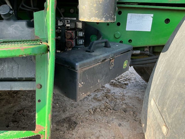 2006 john deere 6220 vierwielaangedreven landbouwtractor - afbeelding 4 van  11