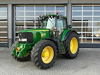 2006 john deere 6820 vierwielaangedreven landbouwtractor - afbeelding 6 van  28