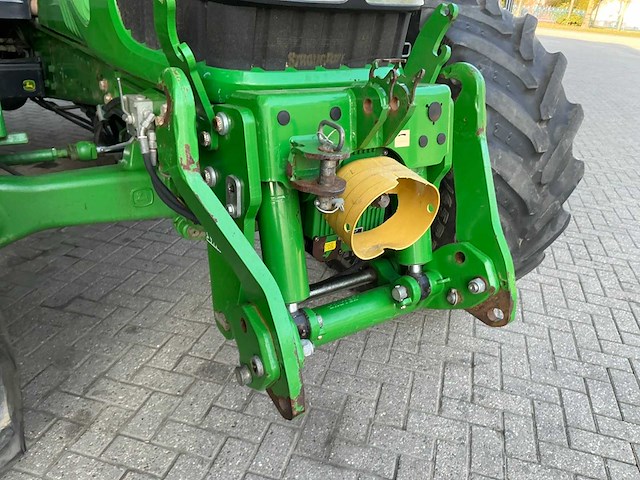 2006 john deere 6820 vierwielaangedreven landbouwtractor - afbeelding 17 van  28