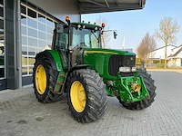 2006 john deere 6820 vierwielaangedreven landbouwtractor - afbeelding 21 van  28