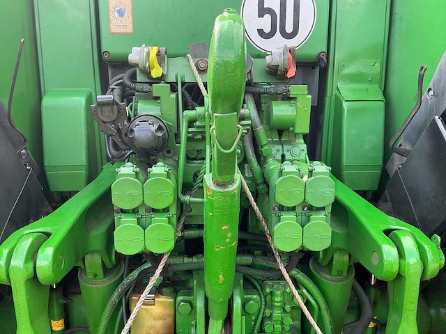 2006 john deere 6820 vierwielaangedreven landbouwtractor - afbeelding 13 van  31